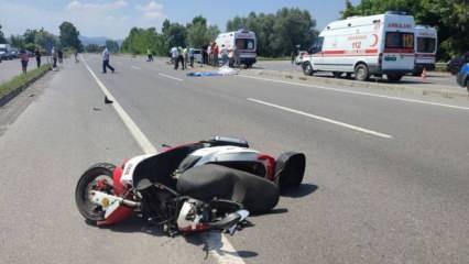 Sakarya'da otomobille motosiklet çarpıştı: 1 kişi öldü, 1 kişi yaralandı