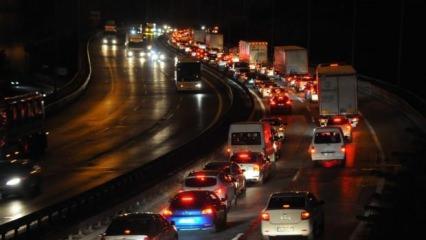 İçişleri Bakanı Soylu, bayram tatillerindeki trafik kaza oranlarını paylaştı