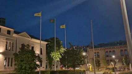  İsveç'te direklere PKK bayrağı çekildi