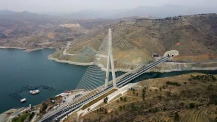 Karaismailoğlu'ndan 'Kömürhan Köprüsü paylaşımı