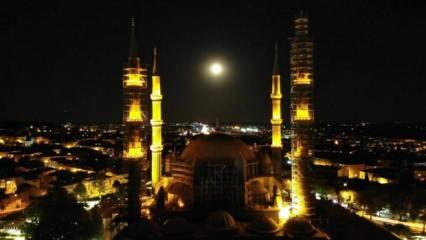Mimar Sinan, ölüm yıldönümünde ustalık eseri Selimiye Camii'nde anıldı