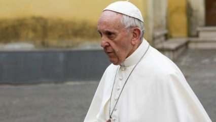 Papa, Kanada'ya "tövbe haccı"na gitti