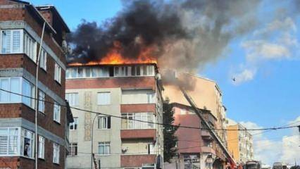 Sultanbeyli’de 5 katlı binanın üst katı alev alev yandı 