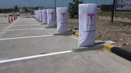 Tesla'nın Türkiye'deki ilk şarj istasyonuna mangal partili karşılama