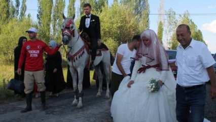 Bayburt’ta köy düğünleri ciritle şenleniyor