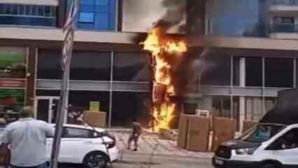 Bursa’da mobilya dükkanı alev alev yandı!!