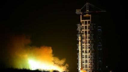Çin, 16 uyduyu uzaya yolladı