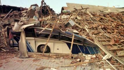 17 Ağustos Marmara depreminin üzerinden 23 yıl geçti