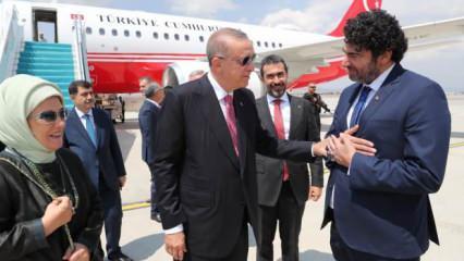 Hakan Taşıyan'dan Başkan Erdoğan'a karşılama