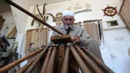 82 yaşındaki usta sanat eseri gibi bastonlar yapıyor