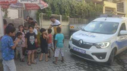 Türk polisi şefkati... Operasyonda çocuklar korkmasın diye dondurma dağıttılar