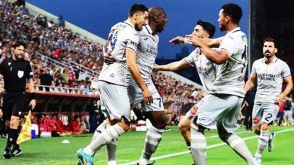 Başakşehir'in Belçika'da zafer gecesi!