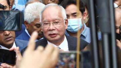 Malezya eski Başbakanın mahkumiyeti onaylandı