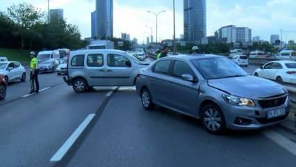 Maltepe'de 4 aracın karıştığı zincirleme kaza