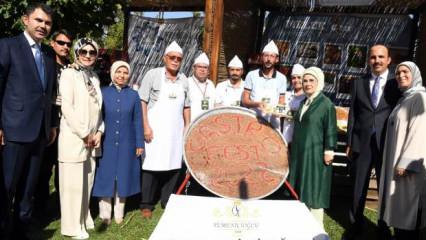 Emine Erdoğan, Konya GastroFest'in açılışına katıldı
