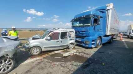 Bolu'da 6 aracın karıştığı zincirleme kaza: 8 yaralı