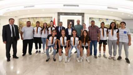 Gaziantep Büyükşehir'den 100 spor kulübüne dev destek!