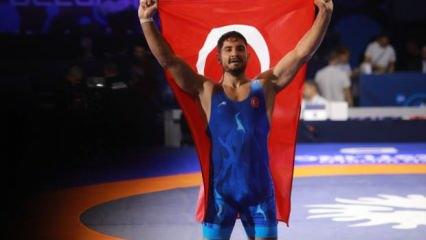 Serbest Güreş Milli Takımı, Dünya Şampiyonası için Sırbistan'a gitti