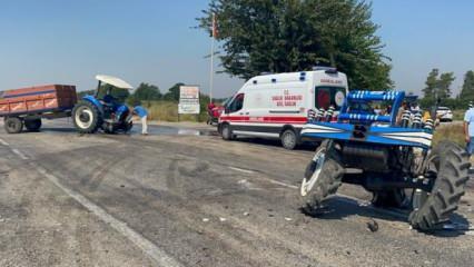 Traktörle otomobil çarpıştı: 1 ölü 4 yaralı