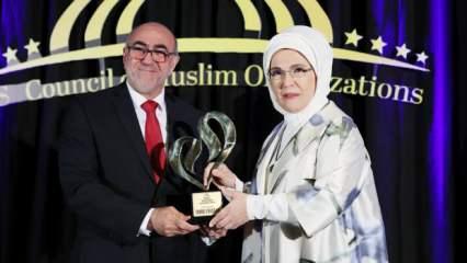 Emine Erdoğan'a ABD'de ödül