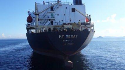 İstanbul'un girişinde 181 metrelik yük gemisi arızalandı