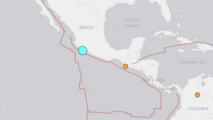 Meksika'da şiddetli deprem! Tsunami alarmı verildi