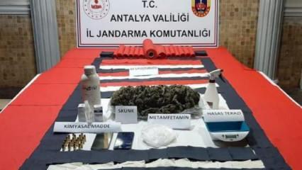 Antalya'da 384 milyon TL değerinde uyuşturucu ele geçirildi