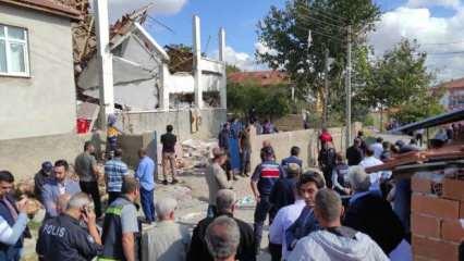 Bomba gibi patladı! Son dakika: Yozgat'ta 2 katlı ev çöktü