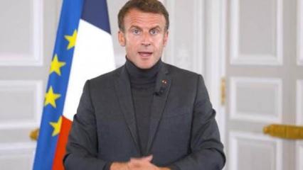 Macron boğazlı kazak giydi! Önerileri alay konusu oldu