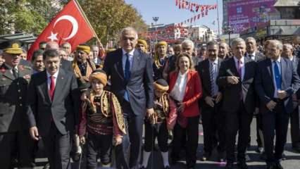 Ankara başkentliğin 99'uncu yılını kutluyor