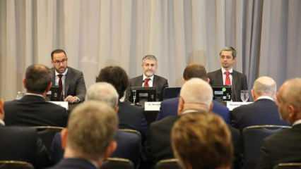 Hazine ve Maliye Bakanı Nebati, d&uuml;nyanın &ouml;nde gelen yatırımcılarıyla ABD'de g&ouml;r&uuml;şt&uuml;