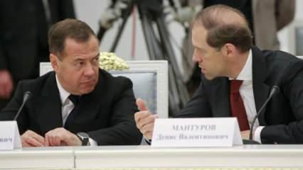 Ukrayna'dan Medvedev hamlesi! Arananlar listesine eklendi