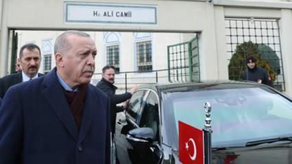 Erdoğan, cuma namazını Hz. Ali Camisi'nde kıldı 