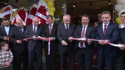 GKR Mobilya yeni mağazasını Zeytinburnu'nda açtı