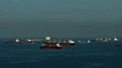 Tahıl koridoru için yola çıkan gemiler İstanbul'da görüntülendi!