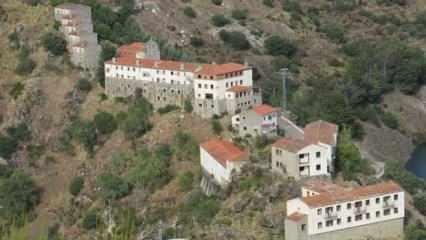 İspanya'da satılık köy: 260 bin euro değer biçildi!