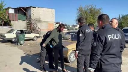 Zehir tacirlerine g&ouml;z a&ccedil;tırılmıyor: Adana'da 115 polisle uyuşturucu denetimi