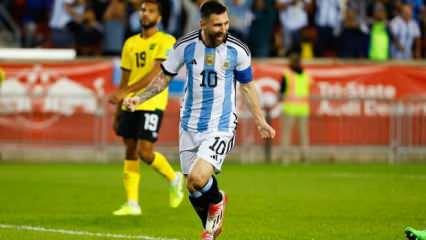 T&uuml;m g&ouml;zler Messi'nin &uuml;zerinde! Bu son şansı...