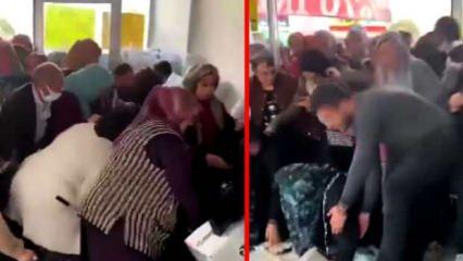 İzmir’de indirim izdihamı: Vatandaşlar birbirini ezdi, 2 kişi hastanelik oldu