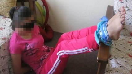 Kadınları falakaya yatıran kargocunun eşi: Beni zorlamadı