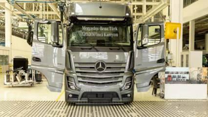 Mercedes, 320 bininci kamyonunu üretti