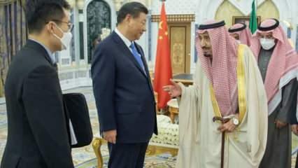 Suudi Arabistan ile Çin arasında imzalar atıldı