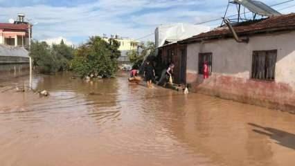 Antalya sel felaketinden son görüntüler! Bakan Çavuşoğlu: Kalp krizi geçiren 1 kişi öldü