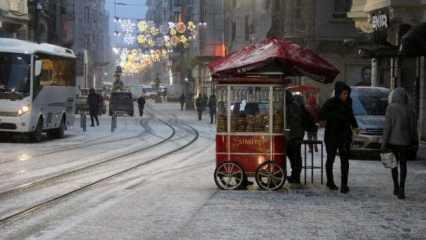 İstanbul'da kar yağışı hazırlığı başladı! Vali Yerlikaya başkanlığında toplantı