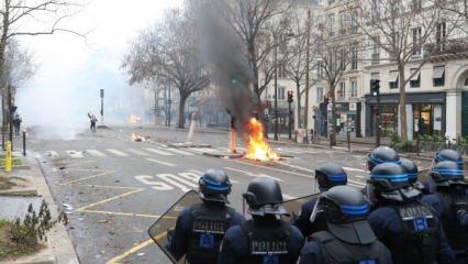 PKK sempatizanları Paris'te polisle çatıştı! 