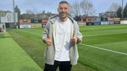Lukas Podolski'den Galatasaray'ın kampanyasına 2 milyon lira bağış!