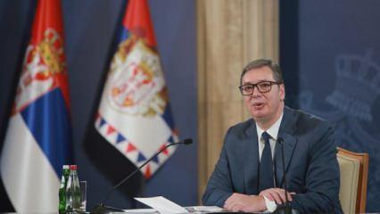 Sırbistan Cumhurbaşkanı Vucic'ten ordu ve polise "hazır ol" emri