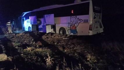 Siverek’te yolcu otobüsü şarampole girdi, 7 kişi yaralandı