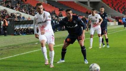 Maxim attı! Gaziantep FK, Başakşehir karşısında 1 puanı 90+7'de kurtardı