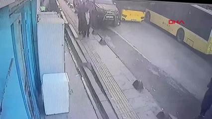 Sancaktepe'de İETT otobüsü yayaya çarptı!